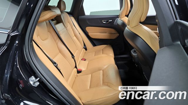Volvo XC60 (II) D5 Inscription 2019 — фото 12