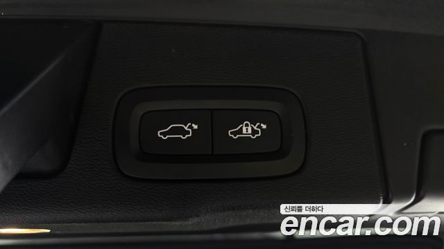 Volvo XC60 (II) D5 Inscription 2019 — фото 20