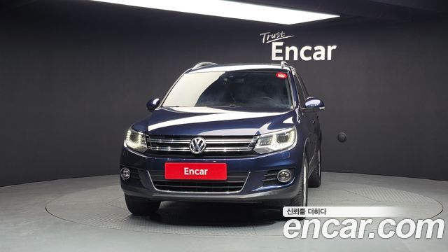 Volkswagen Tiguan 2.0 TDI Comfort 5N 2015 — фото 3