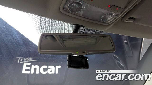 Volkswagen Tiguan 2.0 TDI Comfort 5N 2015 — фото 17