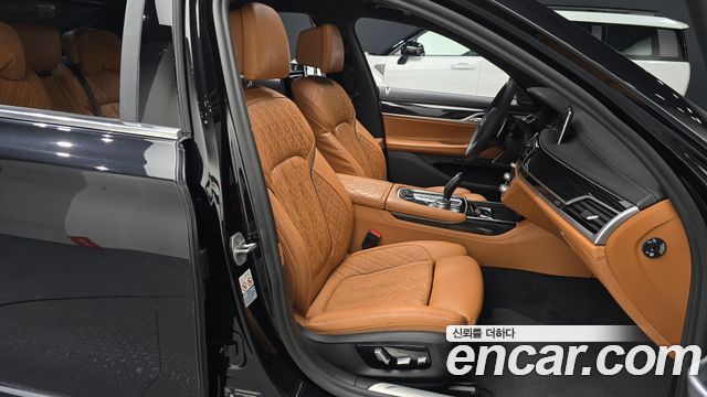 BMW 7 Series (G11) 730Ld xDrive M Sport 2021 — фото 10