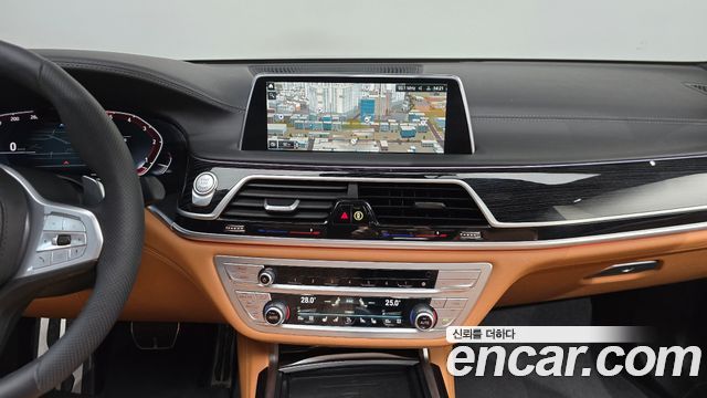 BMW 7 Series (G11) 730Ld xDrive M Sport 2021 — фото 15