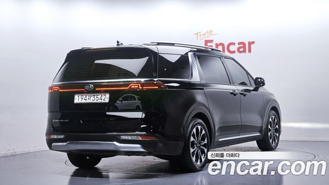 Kia Carnival (IV) Gasoline 9-Seater Noblesse 2021 — фото 2