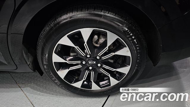 Kia Carnival (IV) Gasoline 9-Seater Noblesse 2021 — фото 5