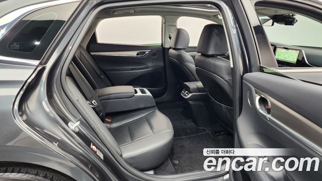 Hyundai Grandeur (IG) 2.5 Premium 2022 — фото 12