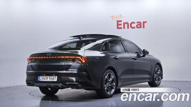 Kia K5 (III) 2.0 Noblesse 2021 — фото 2