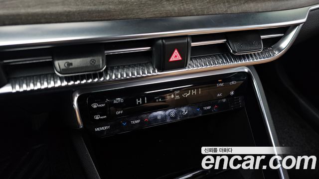 Kia K5 (III) 2.0 Noblesse 2021 — фото 21