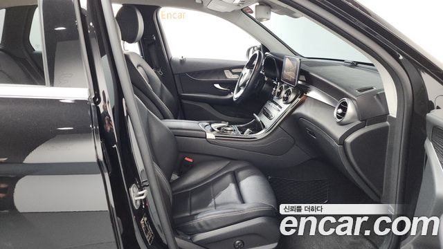 Mercedes-Benz GLC-Class (X253) GLC300 4MATIC 2019 — фото 11