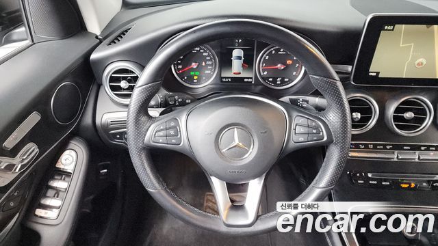 Mercedes-Benz GLC-Class (X253) GLC300 4MATIC 2019 — фото 13