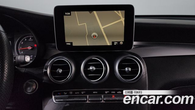 Mercedes-Benz GLC-Class (X253) GLC300 4MATIC 2019 — фото 16