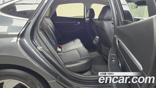 Hyundai Sonata The Edge (DN8) 2.0 LPG(Rent) Business 1 2024 — фото 12