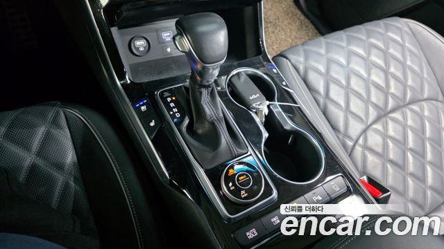 Kia Mohave The Master Diesel 3.0 4WD 7-Seater Masters 2022 — фото 9