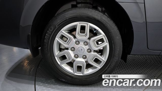 Hyundai Staria Cargo 5-Seater Modern 2023 — фото 5