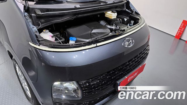 Hyundai Staria Cargo 5-Seater Modern 2023 — фото 6