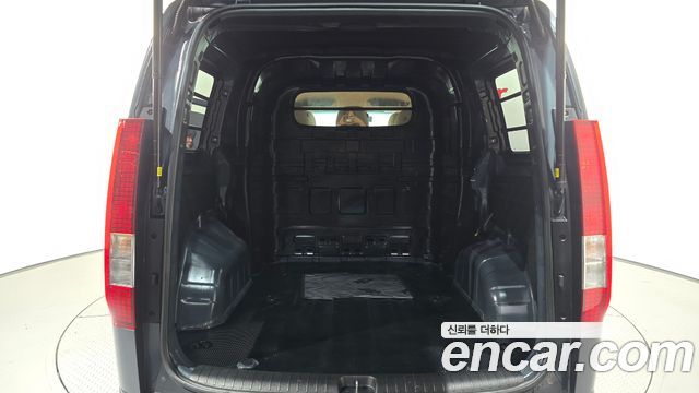 Hyundai Staria Cargo 5-Seater Modern 2023 — фото 24