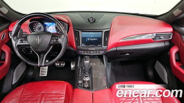 Maserati Levante 3.8 GTS AWD 2020 — фото 7