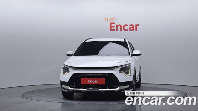 Kia Niro Signature 2024 — фото 3