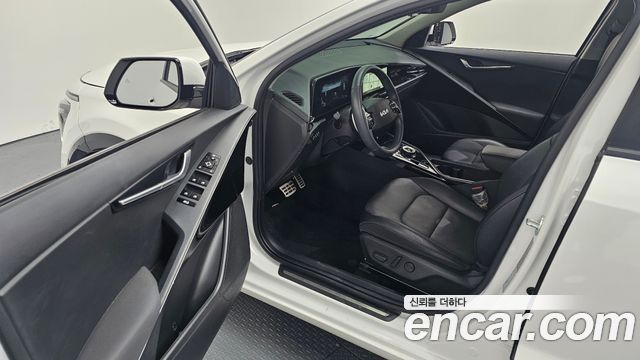 Kia Niro Signature 2024 — фото 10