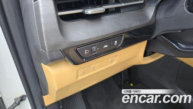 Kia Carnival (IV) Diesel 9-Seater Prestige 2023 — фото 15