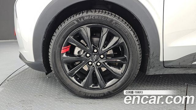 Chevrolet Bolt EUV Redline 2023 — фото 5