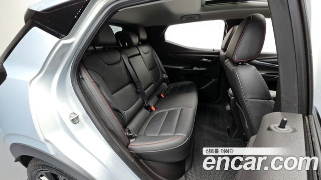 Chevrolet Bolt EUV Redline 2023 — фото 12