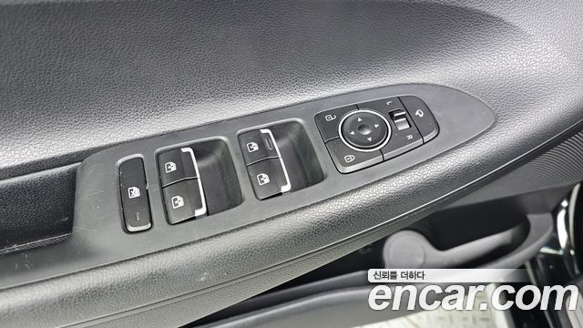 Hyundai Grandeur (IG) 2.5 Premium 2022 — фото 18