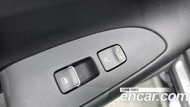 Hyundai Grandeur (IG) 2.5 Premium 2022 — фото 19