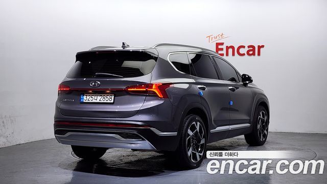 Hyundai Santa Fe Diesel 2.2 2WD Prestige 2021 — фото 2
