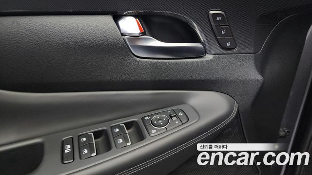 Hyundai Santa Fe Diesel 2.2 2WD Prestige 2021 — фото 12