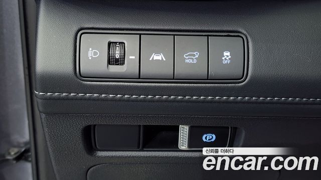 Hyundai Santa Fe Diesel 2.2 2WD Prestige 2021 — фото 13
