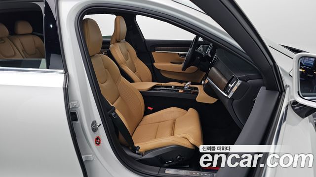 Volvo S90 B5 Ultimate Bright 2024 — фото 10
