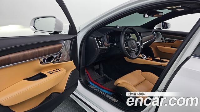 Volvo S90 B5 Ultimate Bright 2024 — фото 16