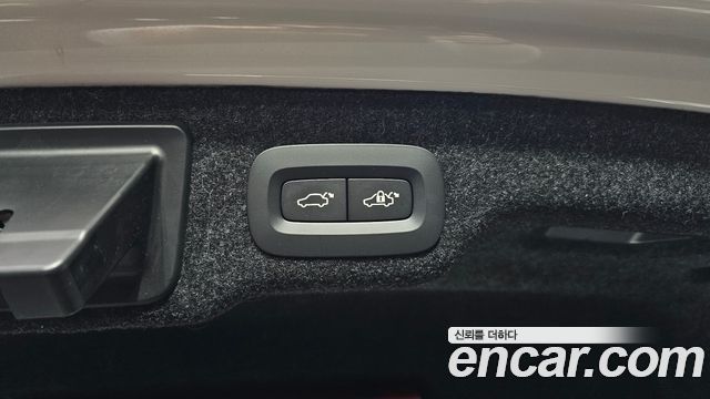 Volvo S90 B5 Ultimate Bright 2024 — фото 24