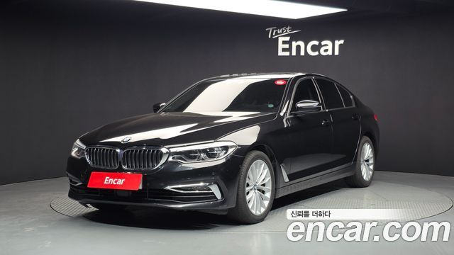 BMW 5 Series (G30) 530i xDrive Luxury Plus 2019 — фото 1