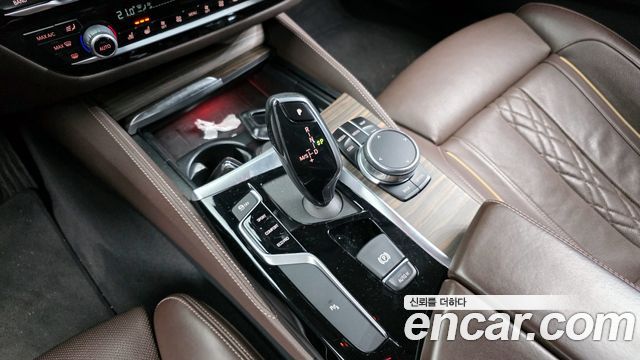 BMW 5 Series (G30) 530i xDrive Luxury Plus 2019 — фото 9