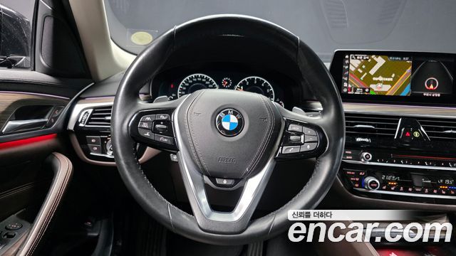 BMW 5 Series (G30) 530i xDrive Luxury Plus 2019 — фото 13