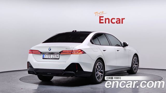 BMW 5 Series (G60) 520i M Sport 2025 — фото 2