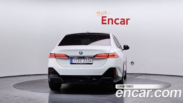 BMW 5 Series (G60) 520i M Sport 2025 — фото 4