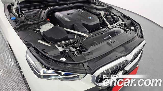 BMW 5 Series (G60) 520i M Sport 2025 — фото 6