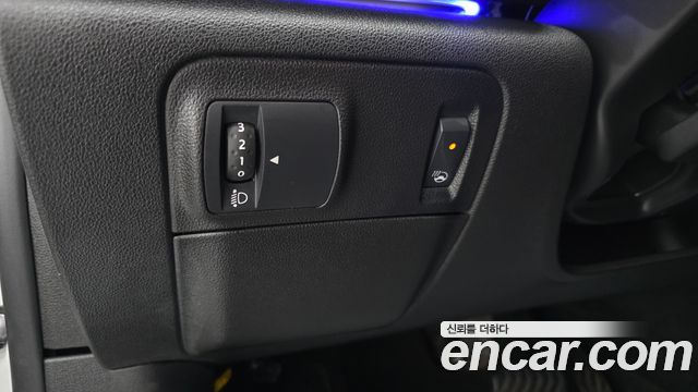 Renault Korea SM6 2.0 GDe LE 2017 — фото 21