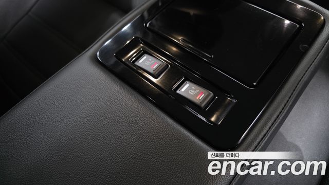 Renault Korea SM6 2.0 GDe LE 2017 — фото 23