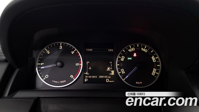 Land Rover Discovery 4 3.0 SDV6 HSE 2016 — фото 8