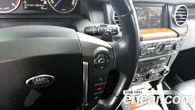 Land Rover Discovery 4 3.0 SDV6 HSE 2016 — фото 17