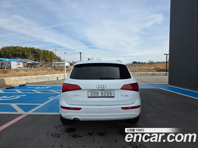 Audi Q5 35 TDI Quattro Dynamic 8R 2015 — фото 7