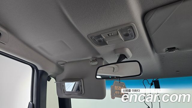 Honda N-BOX 0.6 2WD 2016 — фото 19