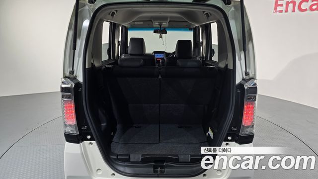 Honda N-BOX 0.6 2WD 2016 — фото 20