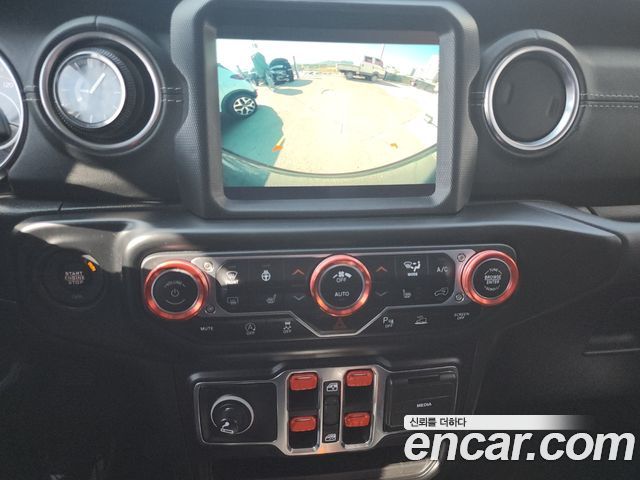 Jeep Wrangler (JL) 2.0 Overland Power Top 4Door 2021 — фото 5