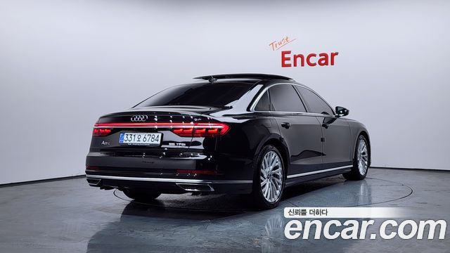 Audi A8 (D5) 55 TFSI Quattro LWB 2021 — фото 2