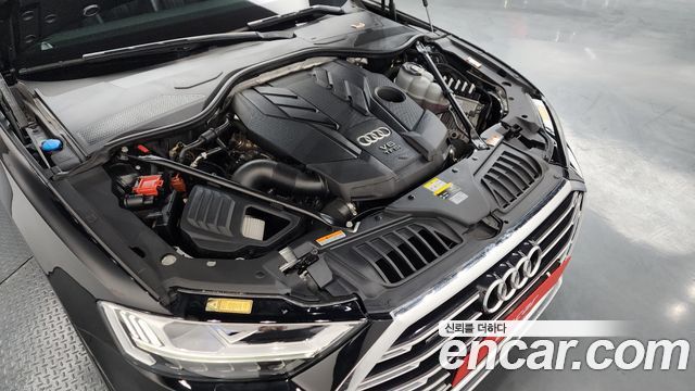 Audi A8 (D5) 55 TFSI Quattro LWB 2021 — фото 6