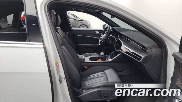 Audi A6 (C8) 45 TFSI Quattro Premium 2022 — фото 11